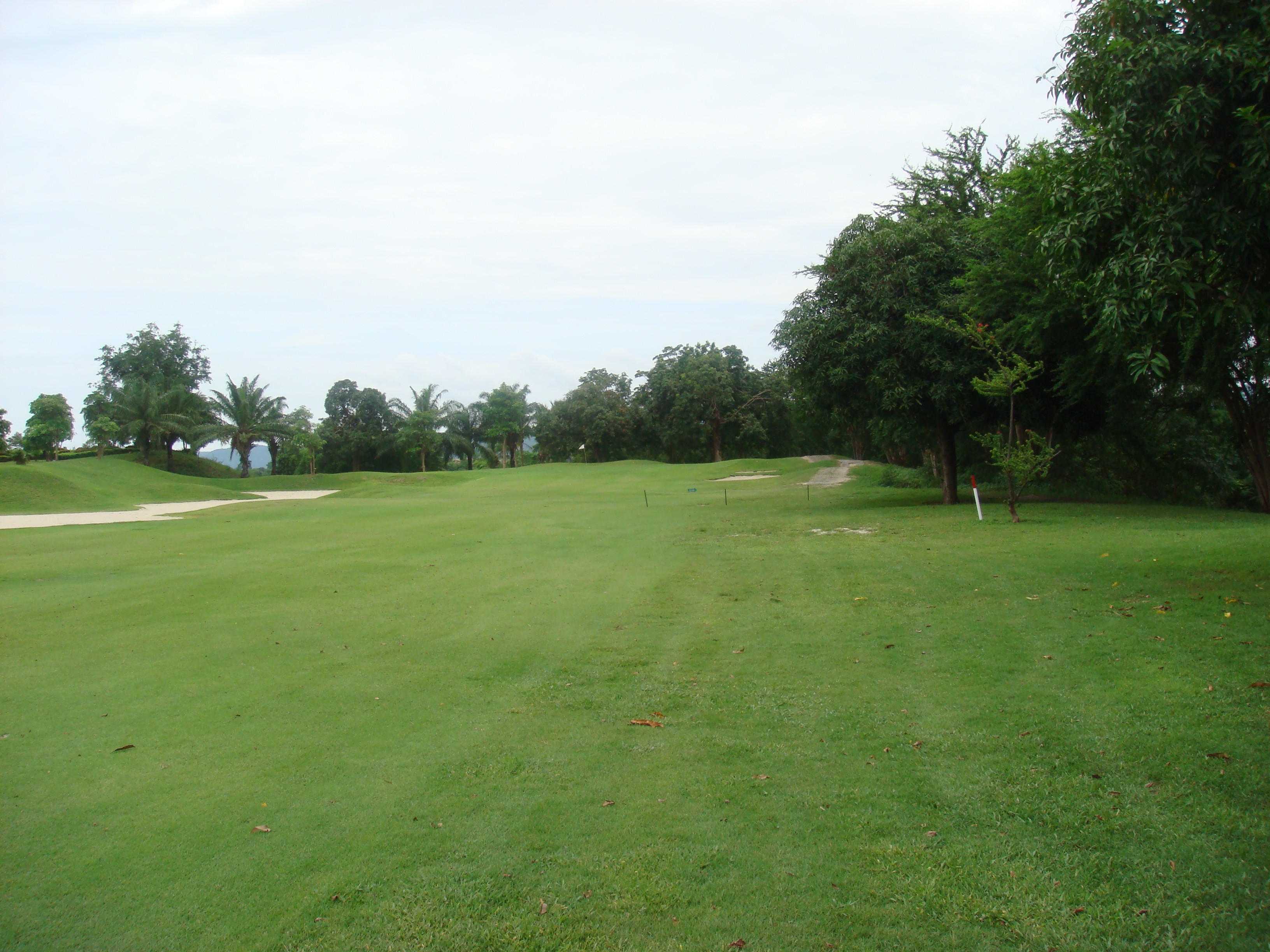 Blue Sapphire Golf & Resort (